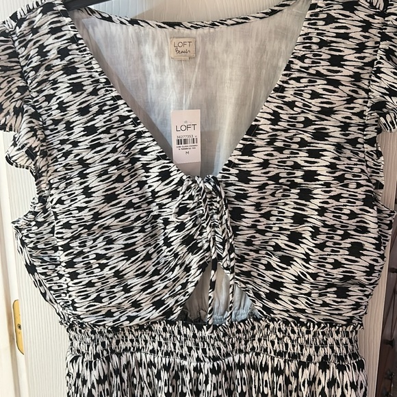 NWT LOFT Beach Black and White Tiered Cutout Maxi Dress SZ M - Picture 2 of 9